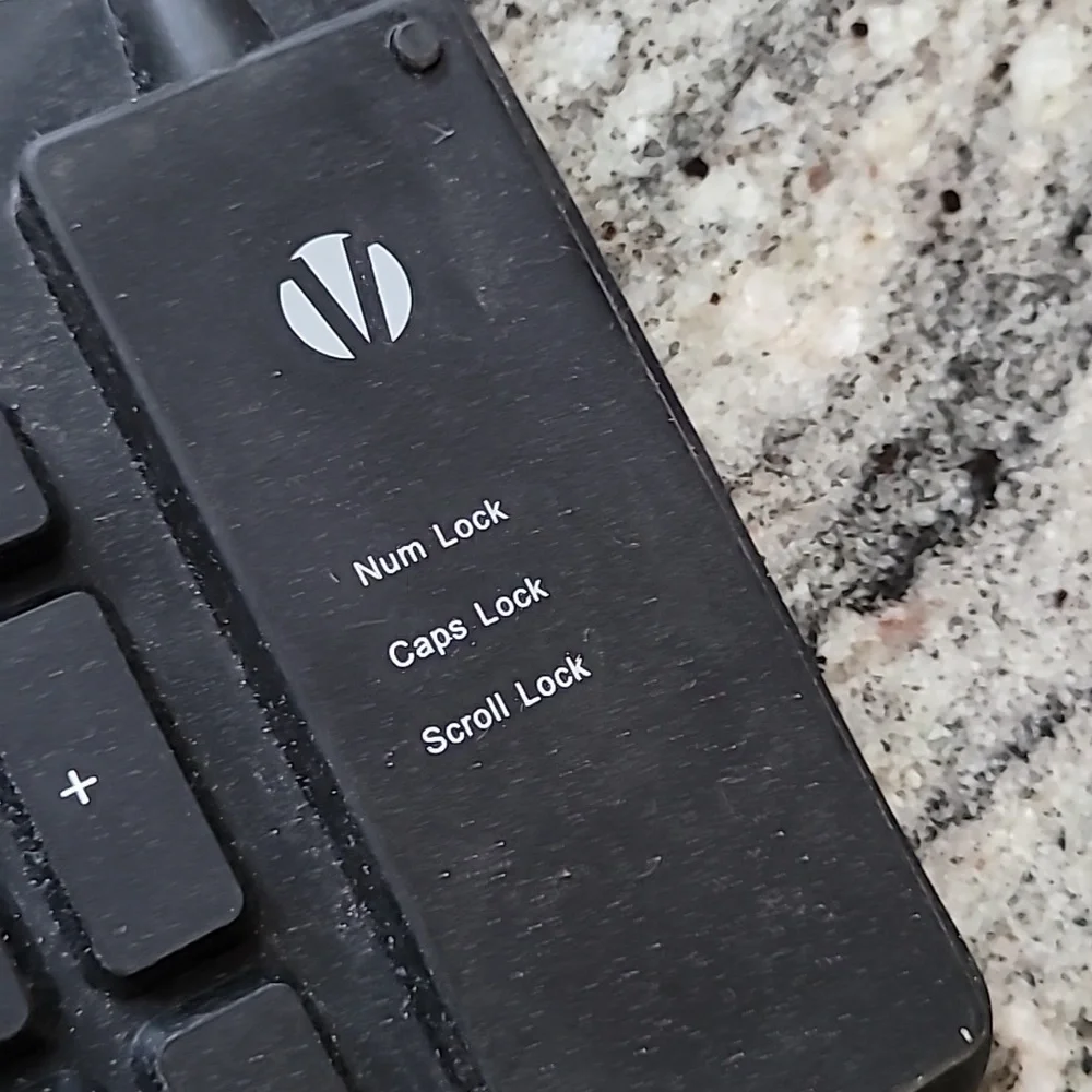 Rollable Keyboard - Picture 3 of 16
